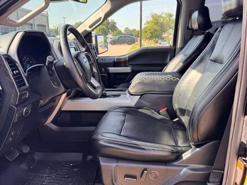 Used 2017 Ford F150 Lariat w/ Equipment Group 502A Luxury RWD image 6