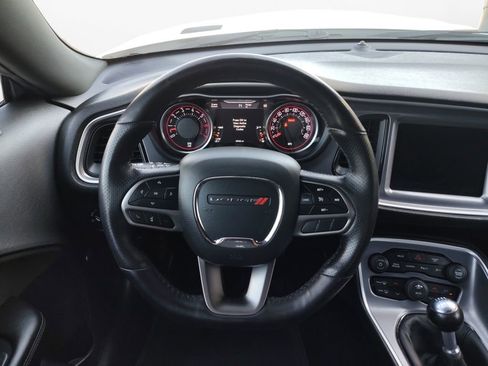 Used 2021 Dodge Challenger R/T Scat Pack image 21