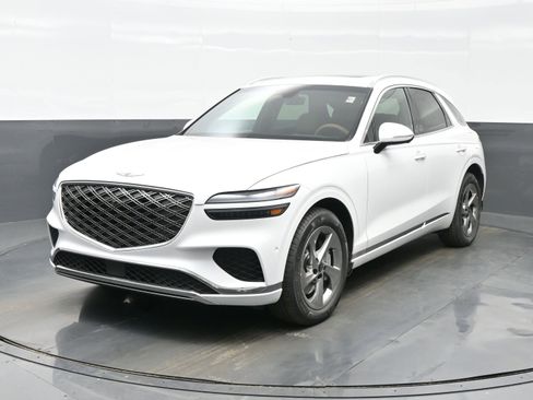 New 2026 Genesis GV70 2.5T Advanced image 1