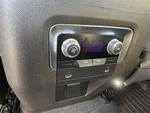 Certified 2023 GMC Yukon XL SLT image 12