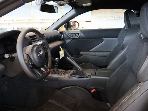 New 2026 Toyota GR86 YUZU Limited image 12