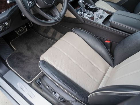 Used 2022 Bentley Bentayga Speed image 49