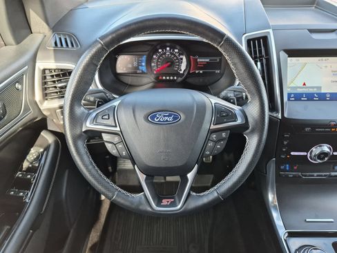 Used 2020 Ford Edge ST w/ Equipment Group 401A AWD/4WD image 24