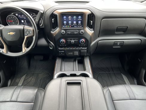 Used 2022 Chevrolet Silverado 1500 High Country w/ Safety Package II image 33