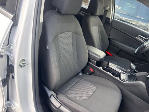 Used 2026 Kia Sportage LX FWD image 35