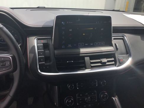 Used 2023 Chevrolet Tahoe RST w/ Luxury Package RWD image 18