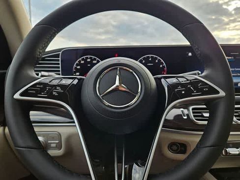 Used 2026 Mercedes-Benz GLE 350 4MATIC image 25