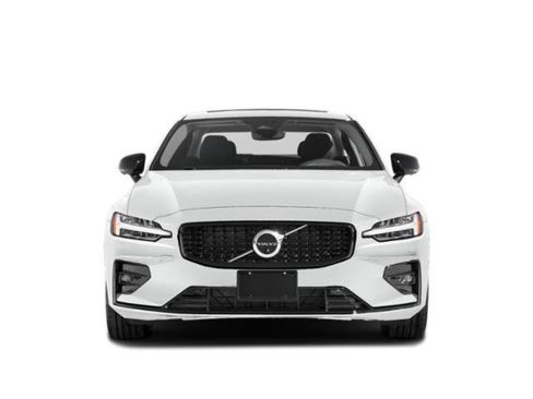 Used 2024 Volvo S60 B5 Core FWD image 4