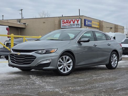 Used 2023 Chevrolet Malibu LT image 2