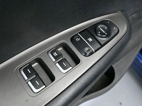 Used 2020 Kia Optima LX image 19