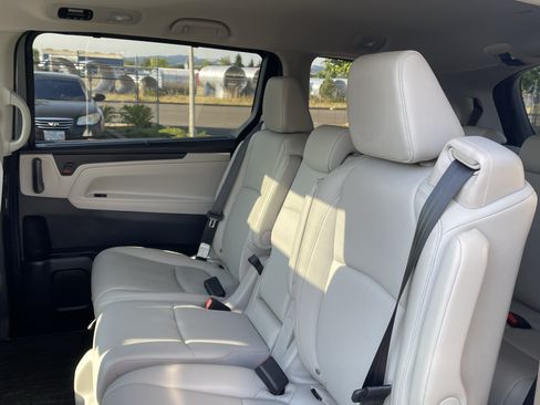 Used 2025 Honda Odyssey EX-L image 14