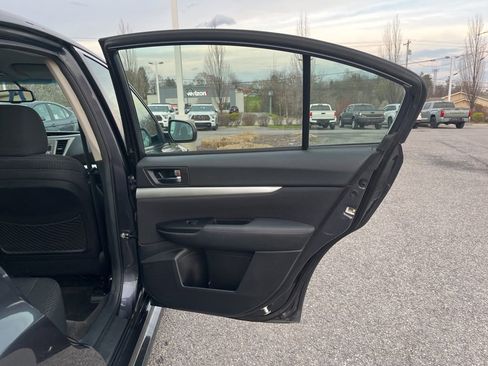 Used 2012 Subaru Legacy 2.5i w/ Alloy Wheel Pkg image 14