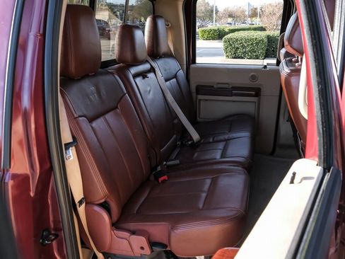 Used 2012 Ford F250 King Ranch w/ King Ranch w/Chrome Pkg image 33