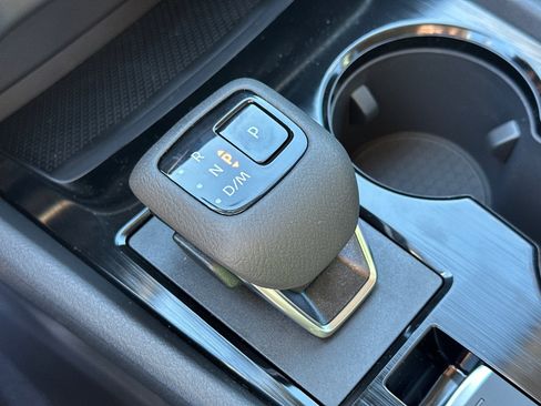 New 2026 Nissan Rogue S image 31