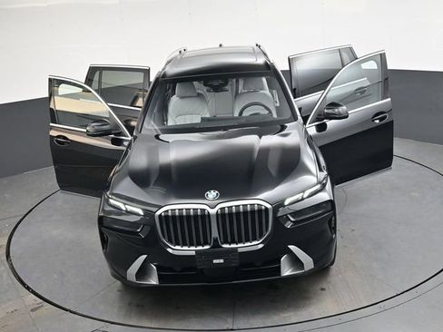 Used 2023 BMW X7 xDrive40i image 36