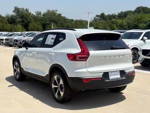 New 2026 Volvo XC40 B4 Core w/ Protection Package Premier image 5