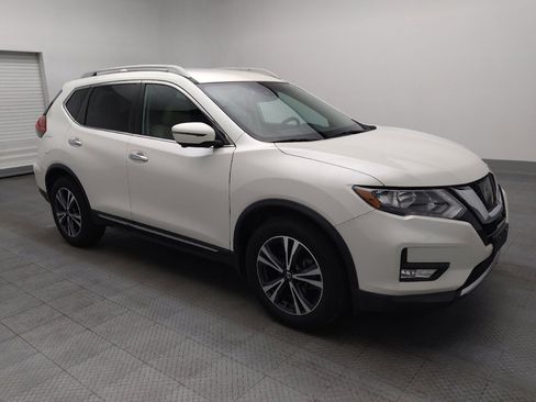 Used 2017 Nissan Rogue SL image 11