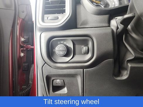 Used 2022 RAM 1500 Big Horn AWD/4WD image 15