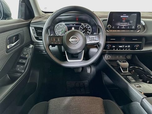 Used 2023 Nissan Rogue SV FWD image 21