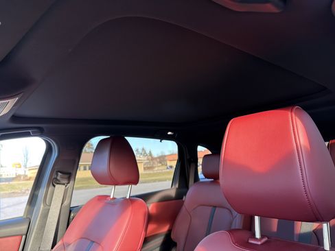 Certified 2025 MAZDA CX-70 Plug-In Hybrid w/ Premium Plus image 14