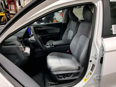 New 2026 Toyota Camry LE image 9