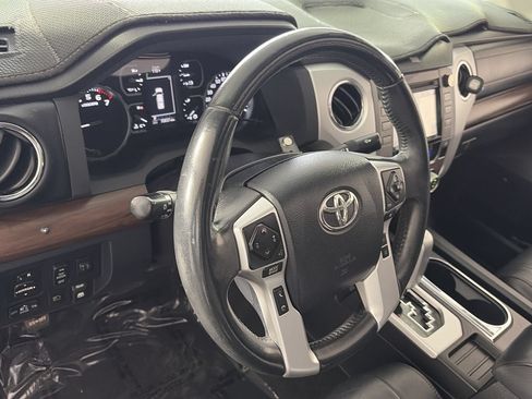 Used 2018 Toyota Tundra Limited w/ Limited Premium Package AWD/4WD image 11