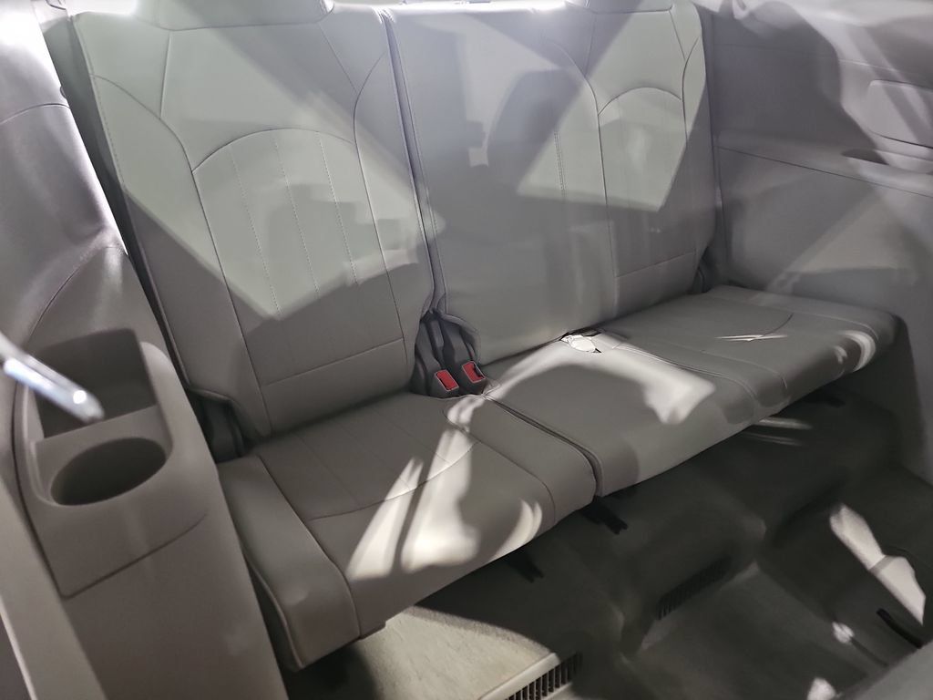 Certified 2017 Buick Enclave Leather w/ Trailering Package AWD/4WD image 15