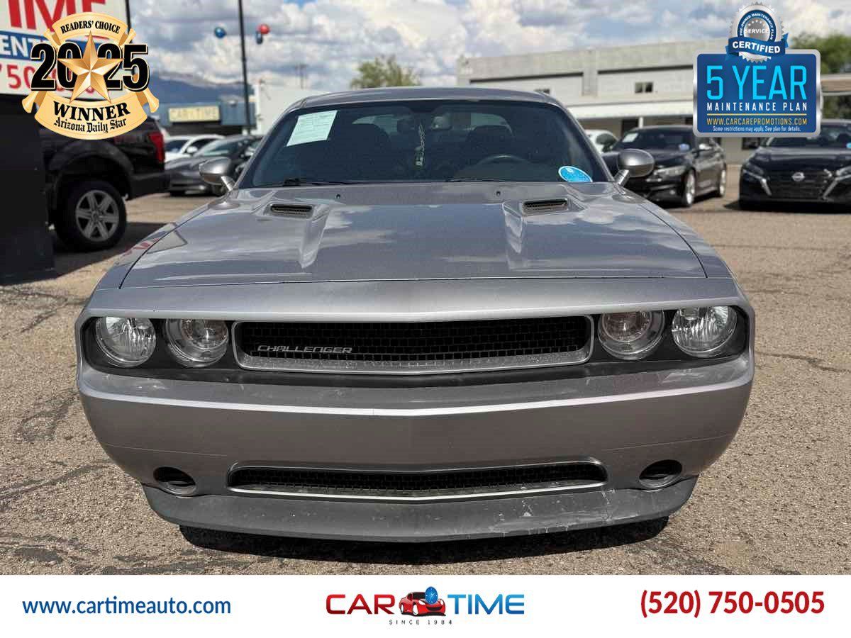 Used 2013 Dodge Challenger SXT w/ Sound Group RWD image 2