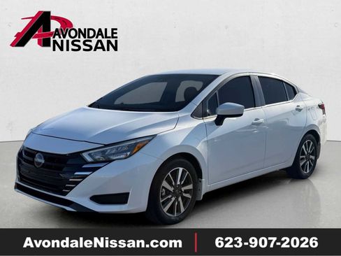 Certified 2025 Nissan Versa SV w/ Trunk Package FWD image 1