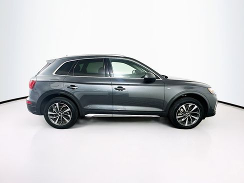 Used 2023 Audi Q5 2.0T Premium w/ Convenience Package AWD/4WD image 10