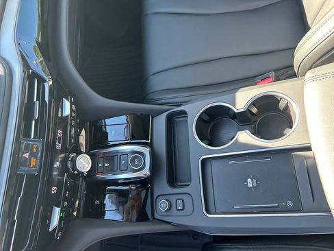 New 2026 Acura MDX SH-AWD image 15