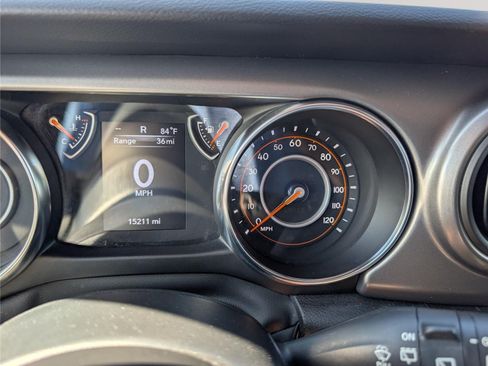Used 2023 Jeep Wrangler Unlimited Sport AWD/4WD image 27