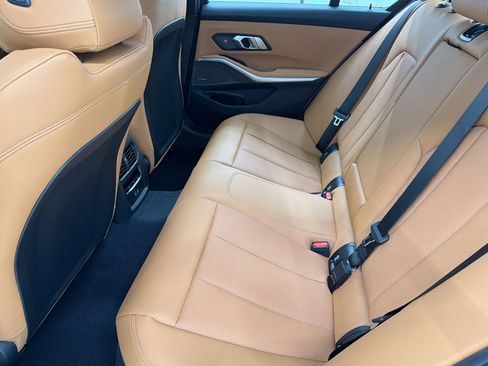 New 2026 BMW 330i Sedan w/ M Sport Package RWD image 21