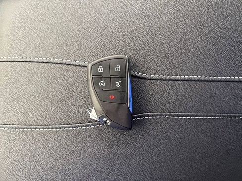 New 2026 Chevrolet Traverse LT w/ Midnight/Sport Edition image 38