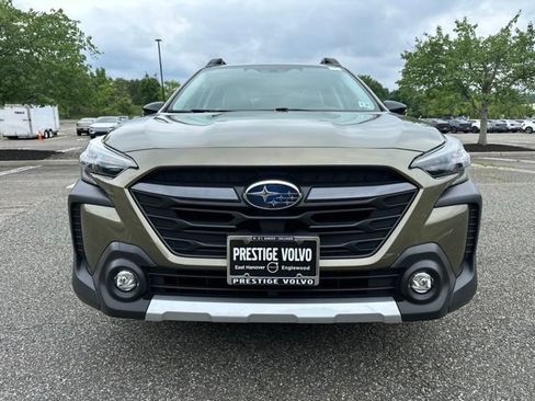Used 2024 Subaru Outback Limited w/ Popular Package #2 AWD/4WD image 2