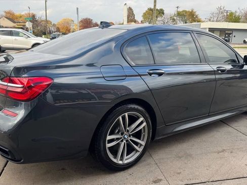 Used 2016 BMW 750i xDrive image 8
