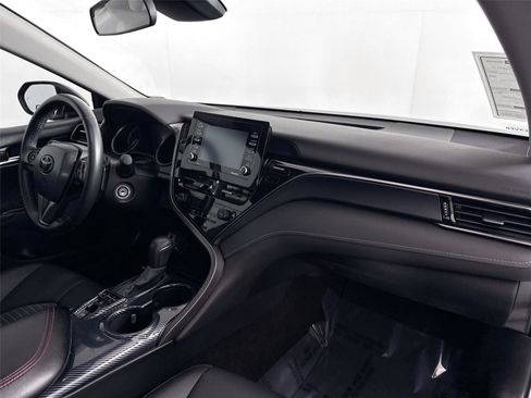 Certified 2022 Toyota Camry SE image 44