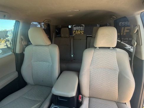 Used 2015 Toyota 4Runner SR5 RWD image 14
