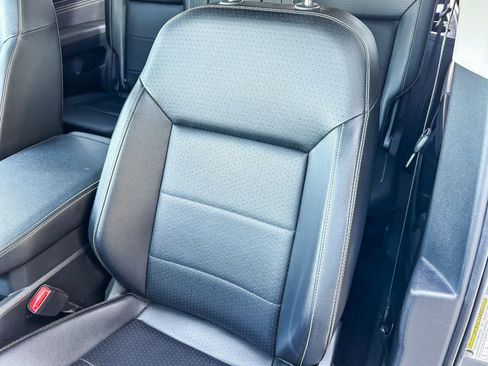 Used 2022 Volkswagen Atlas SE w/ Panoramic Sunroof Package FWD image 26