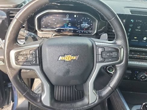 Used 2022 Chevrolet Silverado 1500 LTZ w/ LTZ Premium Package AWD/4WD image 42