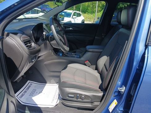 Used 2024 Chevrolet Equinox RS AWD/4WD image 17