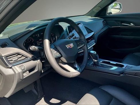 Used 2026 Cadillac CT4 Premium Luxury AWD/4WD image 7