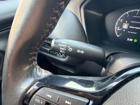 Used 2023 Honda HR-V Sport image 36
