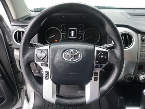 Used 2018 Toyota Tundra SR5 w/ SR5 Upgrade Package image 17
