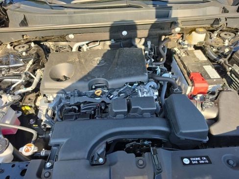 Used 2025 Toyota RAV4 LE image 10