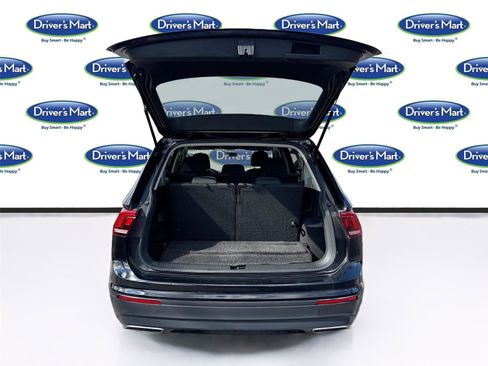 Used 2018 Volkswagen Tiguan S w/ Front Fog Lights Package image 26