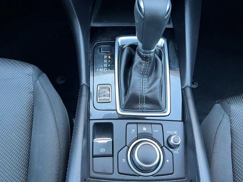 Used 2018 MAZDA MAZDA3 Sport image 37