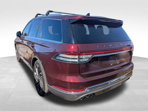 Used 2021 Lincoln Aviator Reserve w/ Equipment Group 201A image 8