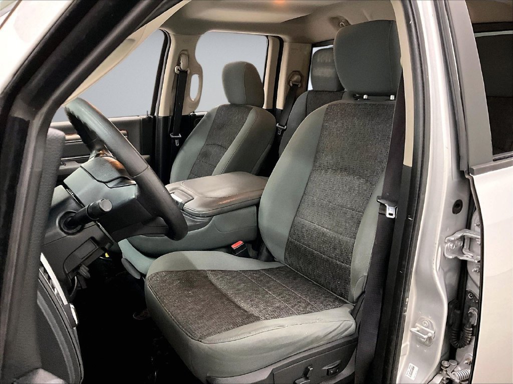 Used 2016 RAM 1500 Classic SLT w/ Protection Group AWD/4WD image 22