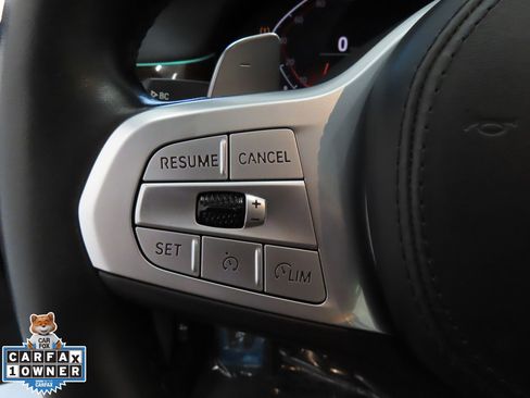 Used 2022 BMW 750i xDrive w/ M Sport Package image 16